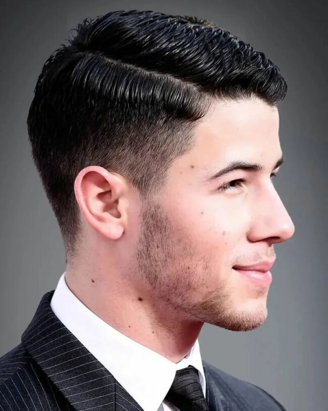 A classic look with a curly comb over. 