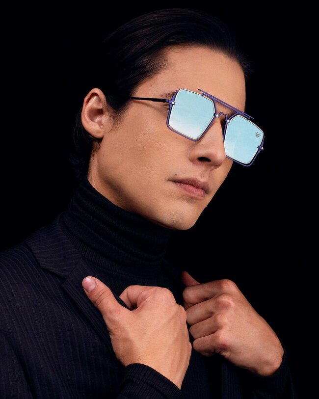 A modern look with high-fashion sunglasses. 