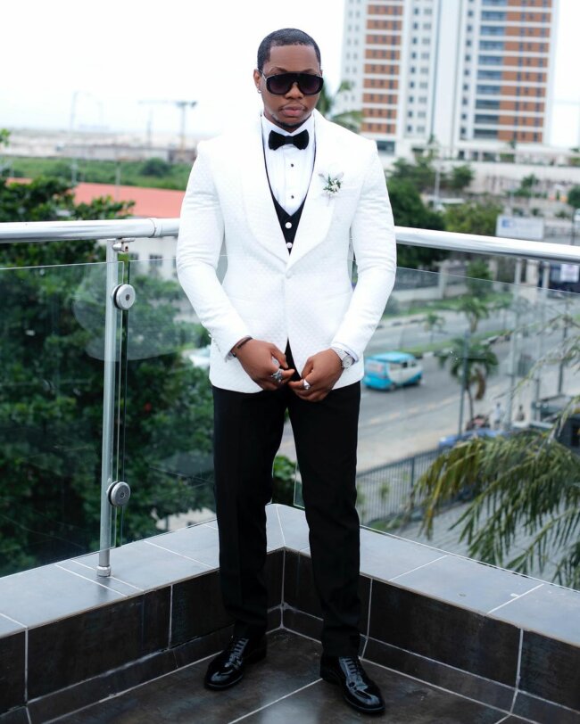 A polished look with an ivory suit. 