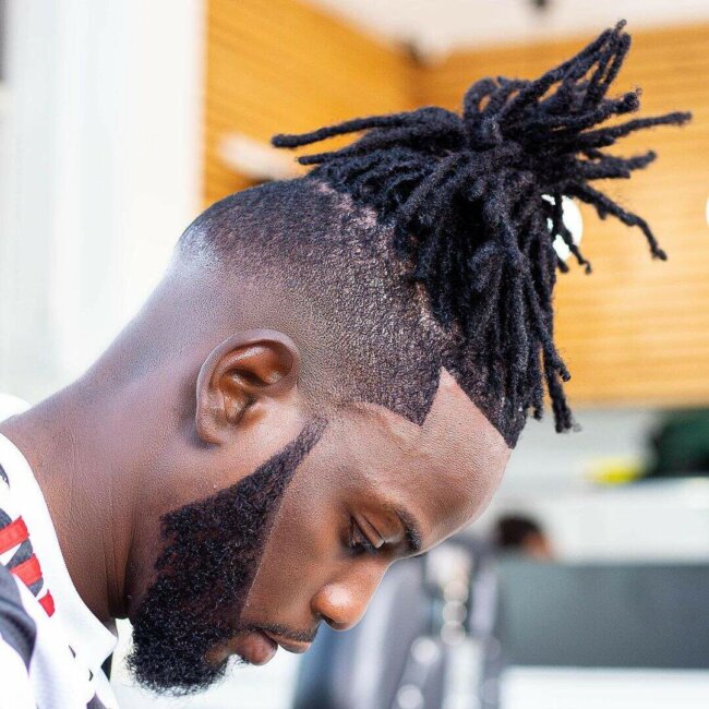 A cool look with high top dreads. 