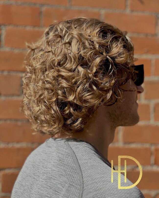 A bold look with curly layers. 