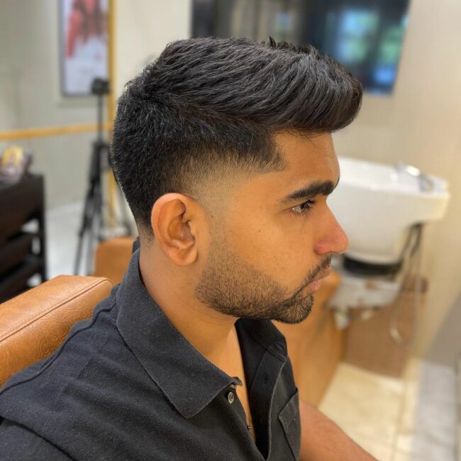A cool look with taper fade. 